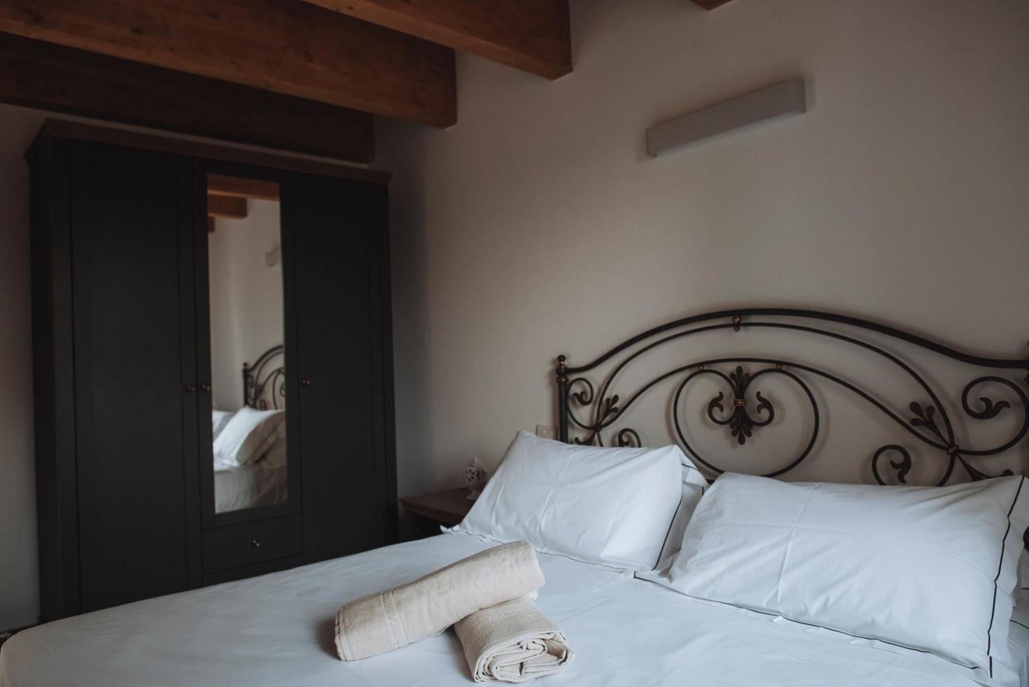 Villa Delle Querce Resort Palo del Colle Buitenkant foto